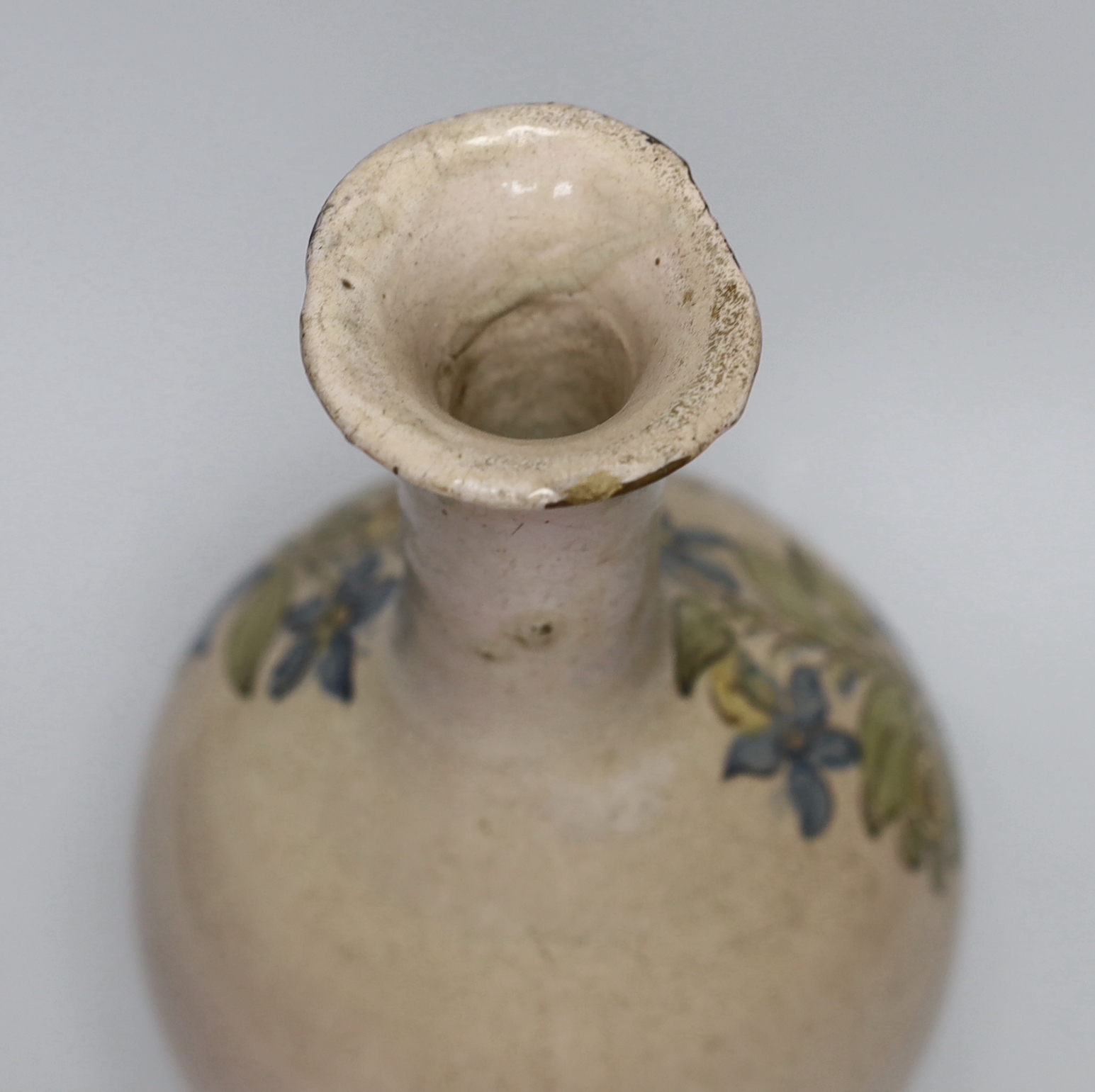 An 18th century Italian maiolica pottery bottle vase, 27cm high